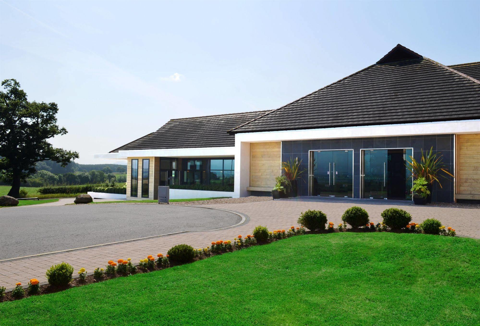 Radstone Hotel Larkhall  Exterior foto